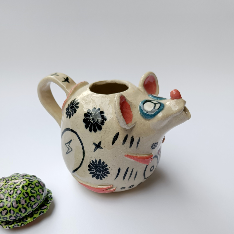 mouse teapot 3